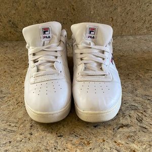 Fila Woman’s size 10